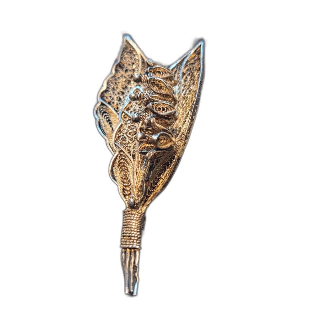 Vintage Spanish Filigree Flower Bouquet Brooch – KZ & S Marks